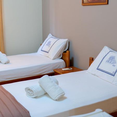 Elidon Apartments Sarandë Esterno foto