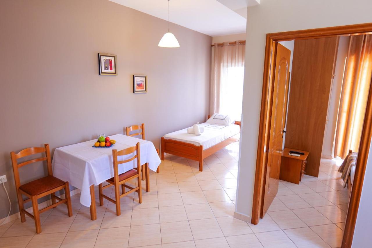 Elidon Apartments Sarandë Esterno foto