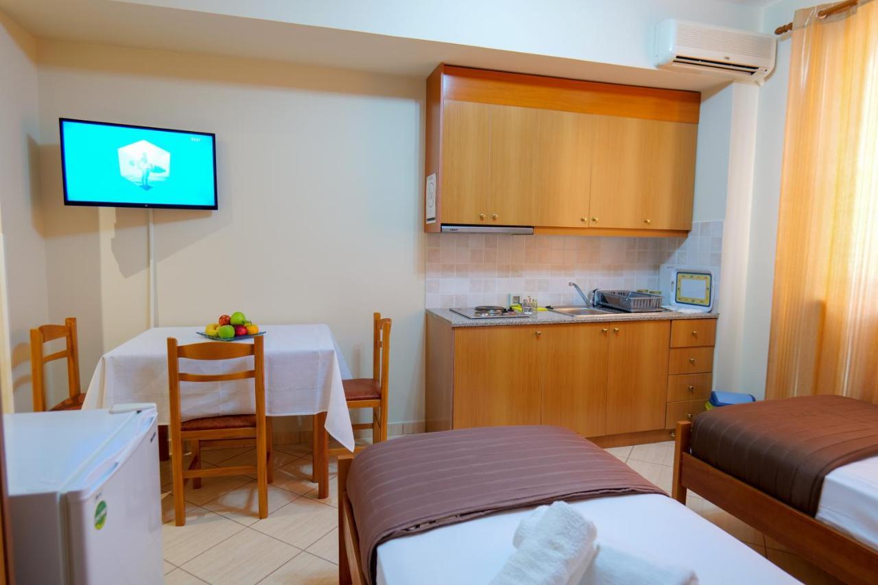 Elidon Apartments Sarandë Esterno foto