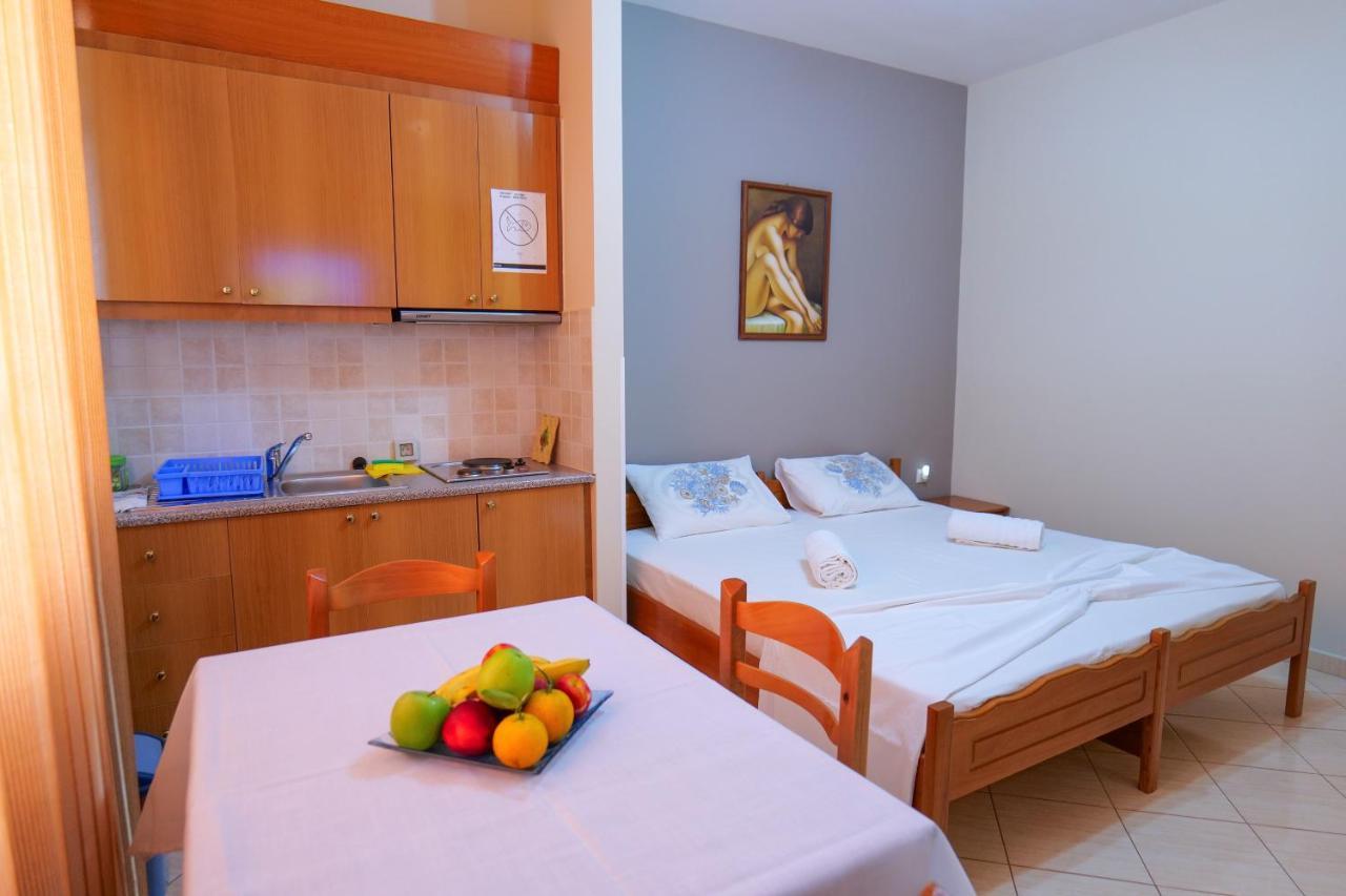 Elidon Apartments Sarandë Esterno foto