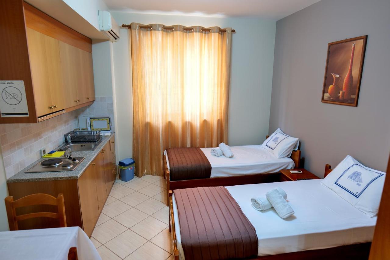 Elidon Apartments Sarandë Esterno foto