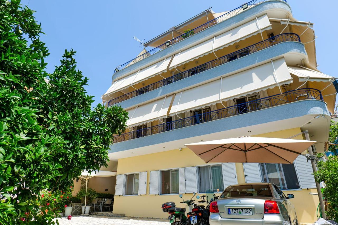 Elidon Apartments Sarandë Esterno foto